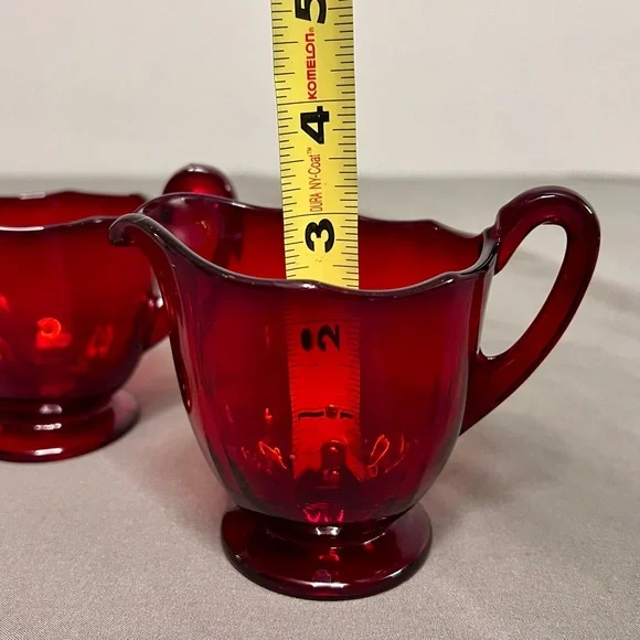 VTG Ruby Red Depression Glass Sugar & Creamer Set W/ Waved Rims - Picture 10 of 10